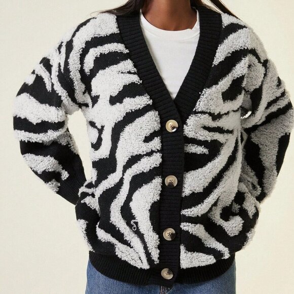 Black & White Casual Women's Graphic zebra Pattern Drop Shoulder Cardigan - Picture 5 of 6